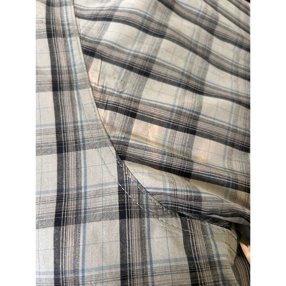 Carhartt Mens Plaid Work Shirt Cotton Heavy Duty Button Down Size 2XL - Picture 9 of 9